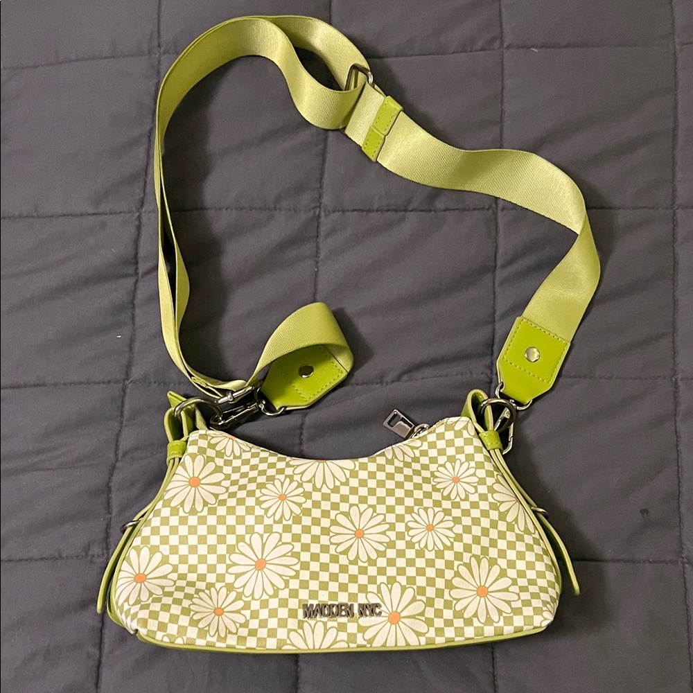 Trendy Green Checkerboard Floral Shoulder Bag